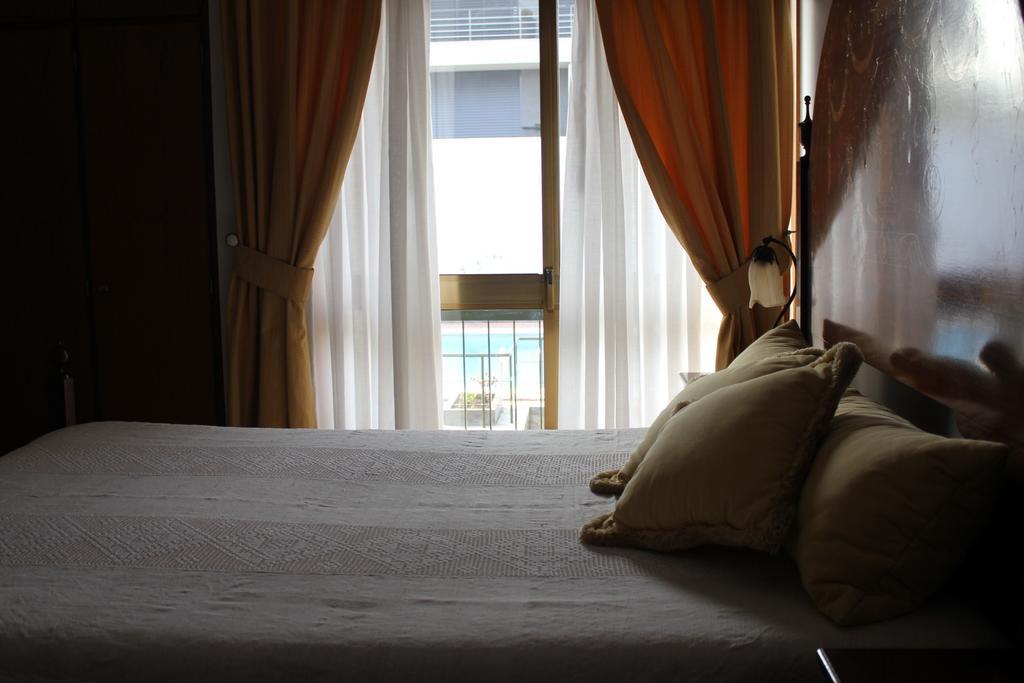 Gardenia Residence Braga Rum bild